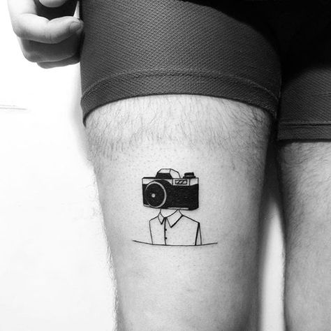 Camera Tattoo Design, Photographer Tattoo, Camera Tattoos, Kunst Tattoos, Camera Tattoo, Tattoo Zeichnungen, 4 Tattoo, Tattoo Photography, Disney Tattoo