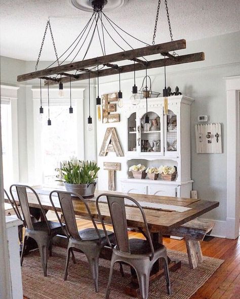 10 DIY rustic industrial light fixtures to make Rustic Industrial Light Fixtures, Rustic Dining Room Lighting, Bathroom Rustic, Dining Room Industrial, Farmhouse Dining Rooms Decor, Modern Farmhouse Dining Room, Farmhouse Dining Room Table, Modern Farmhouse Dining, Industrial Light