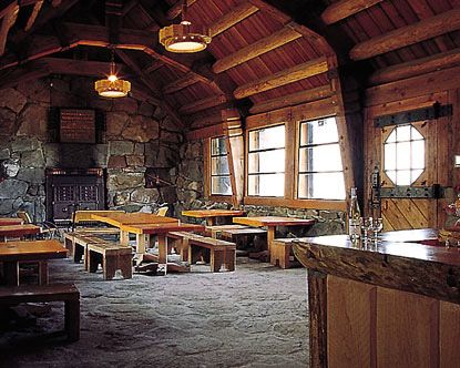 Timberline Lodge, National Park Lodges, Montana Ranch, Rustic Restaurant, Famous Houses, Mt Hood, Lodge Style, Oregon Travel, Amazing Travel Destinations