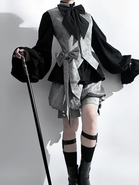 Gray Ouji Lolita Jacquard Knickerbockers Shorts Rabbit Hunting, Grey Rabbit, Dark Pattern, Cute Blouses, Fancy Outfits, Black Ruffle, Character Outfits, Lolita Fashion, Aesthetic Clothes