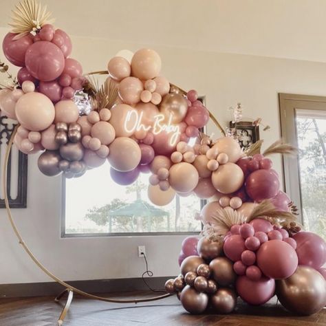 Birthday Party Decorations Balloons, Gold Balloons Decorations, Party Decorations Balloons, Balloons Arch, Orange Balloons, Feeling 22, Decorations Balloons, Balloons Decorations, Rose Gold Balloons