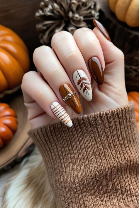 Capture the warmth of fall with these earthy, rustic nail designs. Perfect for adding a natural touch to your autumn style! #EarthyNails #RusticVibes #FallColors #NaturalNails #AutumnBeauty Earthy Nail Colors, Rustic Nail Designs, Autumn Beauty, Autumn Style, Fall Looks, Natural Nails, Fall Colors, Nail Colors, Autumn Fashion