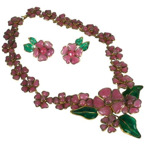 Chanel Flower, Rhinestone Costume, Flower Costume, Jewelry Chanel, Flower Choker, Ear Clips, Chanel Chanel, Garnet Necklace, Chanel Earrings