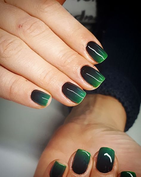 23  Stunning Green Ombre Nail Designs For 2024 - DrExplains Jade Green Nails Short, Black And Green Ombré Nails, Green Dip Nail Designs, Dark Green Gradient Nails, Green Nails With Black Tips, Green To Black Ombre Nails, Green Gel Nails Designs, Black To Green Ombre Nails, Short Black And Green Nails