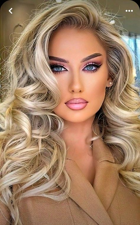 Texas Hairstyles Big, Christmas Party Hairstyles, Texas Hair, Bombshell Hair, Glamour Hair, Light Blonde Hair, Glamorous Hair, Long Hair Wedding Styles, Blonde Hair Looks