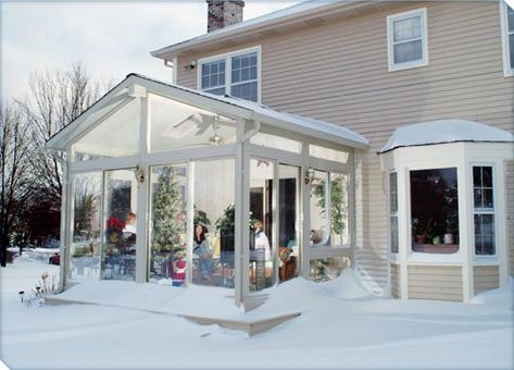 Betterliving™ All Season Sunrooms | 4 Season Year-Round | Canadian Made : Craft Bilt 4 Season Sunroom Ideas, Four Season Sunroom, Sunroom Windows, All Season Room, Screened Porch Designs, 3 Season Room, 4 Season Room, Four Seasons Room, Sunroom Addition