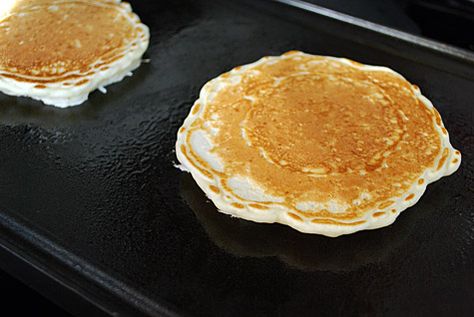 Pancakes Cereal, Sunday Pancakes, Cheesecake Pancakes, Rice Pancakes, Paleo Vegetarian Recipes, Homemade Egg Noodles, Leftover Rice, Healthy Lunchbox, Primal Recipes