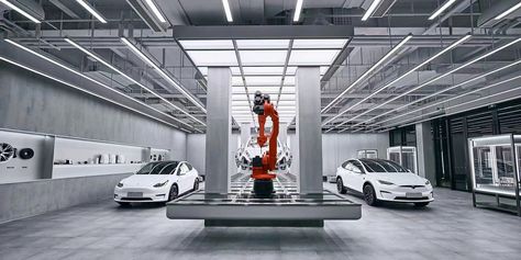 first tesla ‘giga lab’ in china shows how its electric cars are built by robots in 45 seconds Tesla Office, Obsessed Garage, Ev Vehicle, Robotics Lab, Tesla Car Models, Tesla Factory, Tesla Electric Car, Car Factory, Polygon Modeling