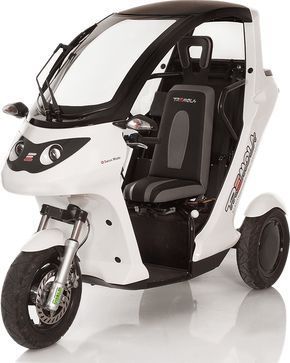 Honda Trike, Mobility Scooter Accessories, Small Electric Cars, Three Wheel Scooters, Audio Mobil, Three Wheeled Car, Electric Cargo Bike, Tricycle Bike, Reverse Trike