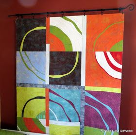 How to make Wonky Curved Blocks (16") I'm going for a fairly over sized block, but the method works for any size block you would lik... Improv Quilting, Colorful Quilt, Abstract Quilt, Quilt Modernen, Circle Quilts, Quilt Festival, Contemporary Quilts, Wall Quilts, Quilting Techniques