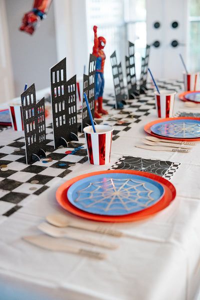 Spider Man Birthday Table Decorations, Spider Man Table Decorations, Spiderman Party Table, Super Hero Birthday Party Ideas, Spidey Birthday Party, Birthday Party Decorations Ideas, Spidey Party, Spiderman Theme Party, Spidey Birthday