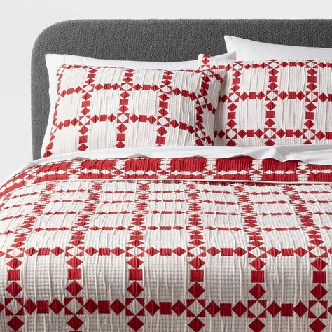 3pc Full/queen Holiday Matelasse Quilt And Sham Set Red/white Plaid - Threshold™ : Target King Size Christmas Quilt, Red And White Christmas Bedroom, Christmas Aesthetic Cozy Bedroom, Small Bedroom Christmas Decor, Christmas Bed Decor, Holiday Bedding, Holiday Bedroom Decor, Christmas Tree Embroidery Design, Holiday Bed