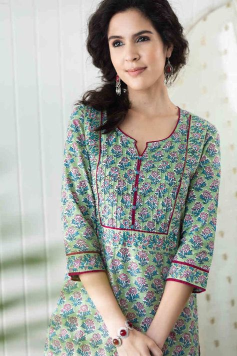 Churithar Pattern, Kurtha Models, Printed Kurti Designs, Silk Kurti Designs, New Kurti Designs, Kurta Patterns, Simple Kurta Designs, Kurti Patterns, Designer Kurti Patterns