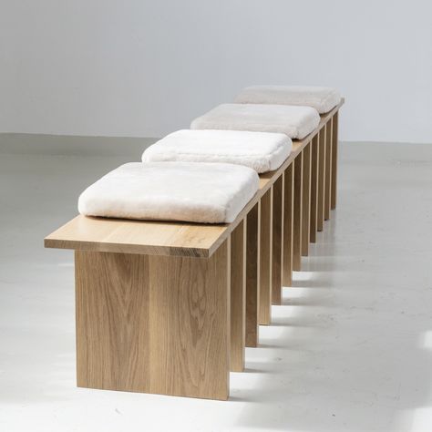 Long Bench in Oak by Tinatin Kilaberidze Japanese Bench, Long Bench, Bench Designs, Sofa Bench, Bench Stool, Furniture Details, Furniture Inspiration, Cafe Design, Banquette