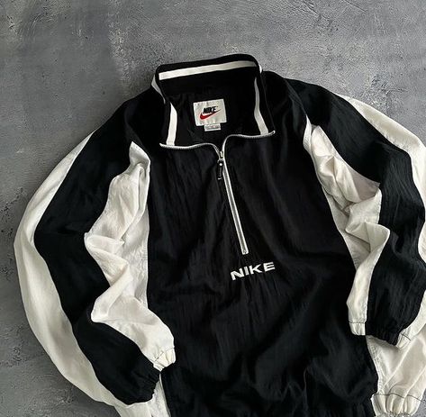 Guys Clothing Styles, Nike Vintage, Streetwear Men Outfits, Men Fashion Casual Outfits, Streetwear Outfits, Casual Style Outfits, Dream Clothes, Aesthetic Clothes, Streetwear Fashion