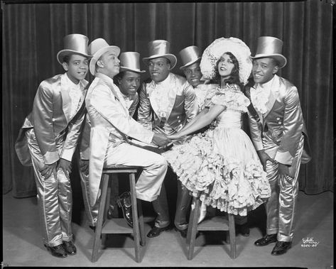 Hot Chocolates, a musical jazz revue, started in Harlem nightclub, Connie’s Inn, before transferring to Broadway at the Hudson Theatre in 1929. Notably, Louis Armstrong made his #Broadway debut singing the soon to be hit Ain’t Misbehavin 🎶 Over the course of its run, this transformative production featured notable jazz performers Fats Waller, Edith Wilson, Cab Calloway, and many more! Cotton Club Harlem, Edith Wilson, Fats Waller, Big Band Jazz, Cab Calloway, Chorus Line, Count Basie, Harlem New York, Apollo Theater