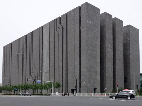 The 15 Most Evil-Looking Buildings Around the World Sci Fi Architecture, Brutalism Architecture, Brutalist Buildings, Concrete Building, Living Modern, Brutalist Architecture, Data Center, Futuristic Architecture, Brutalism