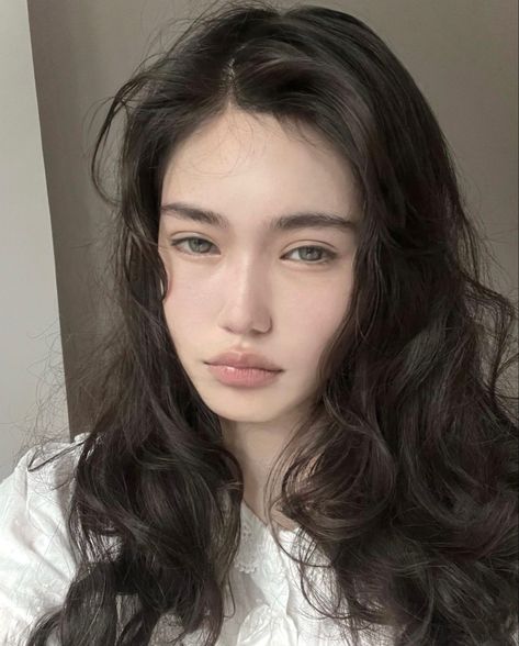 © xoangxa Clothes Korean Style, Ethereal Makeup, Cute Makeup Looks, Beauty Shots, Cute Poses For Pictures, Without Makeup, Pretty Selfies, Pretty Makeup, Cute Makeup