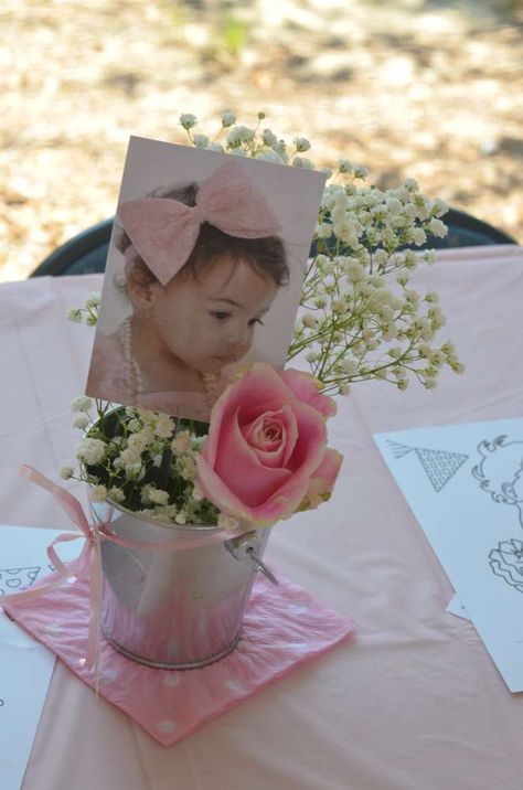 (Centerpiece idea) Ruffles and Bows Birthday Party Ideas | Photo 13 of 19 | Catch My Party طفلة حديثة الولادة, Tafel Decor, Baby Dedication, Baptism Party, Baby 1st Birthday, Baptism Girl, Gold Party