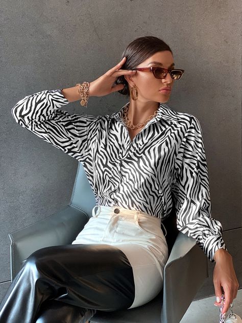 Black and White Elegant  Long Sleeve Polyester Zebra Stripe Shirt Embellished Non-Stretch Spring/Fall Women Tops, Blouses & Tee Zebra Shirt Outfit, Zebra Shirt, Curved Hem Shirt, Animal Print Outfits, Outfit Mujer, Hem Blouse, Stripe Shirt, Work Wear Women, Women Blouses