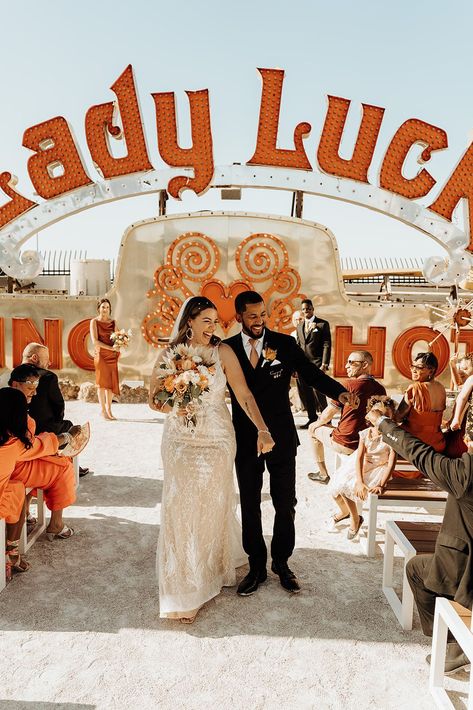 Neon Museum Las Vegas Wedding, Kitschy Vegas Wedding, Las Vegas Wedding Theme, Fun Vegas Wedding, Kitschy Wedding, Neon Museum Wedding, Las Vegas Wedding Venues, Vegas Wedding Ideas, Museum Elopement