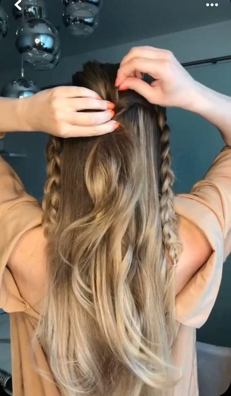 Half Up Dos For Long Hair Tutorial, Easy Bridesmaid Hairstyles Half Up Half Down, Diy Wedding Half Up Hair, Easy Half Up Half Down Hair Wedding Guest Hairstyle, Boho Wedding Hair Styles, Half Up Boho Hairstyles, Easy Boho Hairstyles Long Hair, Easy Wedding Hairstyles Half Up, Easy Boho Updo