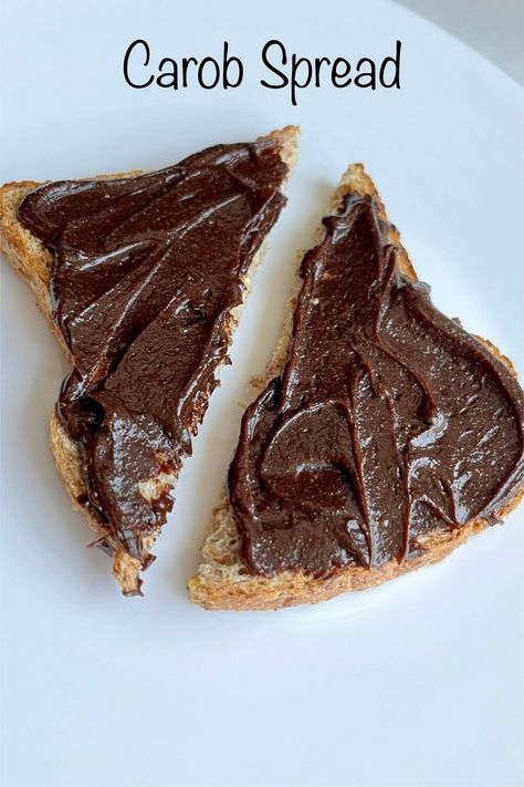 Carob spread on two toast triangles. Raw Carob Recipes, Carob Powder Recipes, Carob Bars, Carob Chips Recipes, Carob Brownies, Carob Recipes, Carob Chocolate, Vegan Protein Cookies, Oat Flour Pancakes