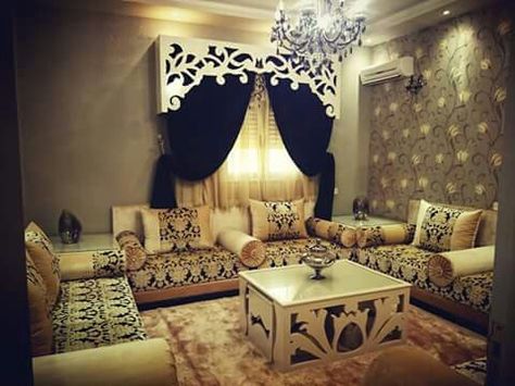 East Living room Sitting Furniture, Majlis Design, Arabic Majlis, Livingroom Sofa, Ottoman Table, Can Design, Sofa Couch, Room Furniture, Living Furniture