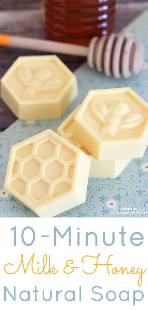 This easy DIY Milk and Honey soap can be made in just 10 minutes, and it boasts lots of great skin benefits from the goat's milk and honey! A wonderful quick and easy homemade gift idea! Natural Homemade Soap, Diy Soap Bars, Savon Diy, Easy Soap Recipes, Săpunuri Handmade, Easy Homemade Gifts, Happiness Is Homemade, Honey Soap, Homemade Soap Recipes