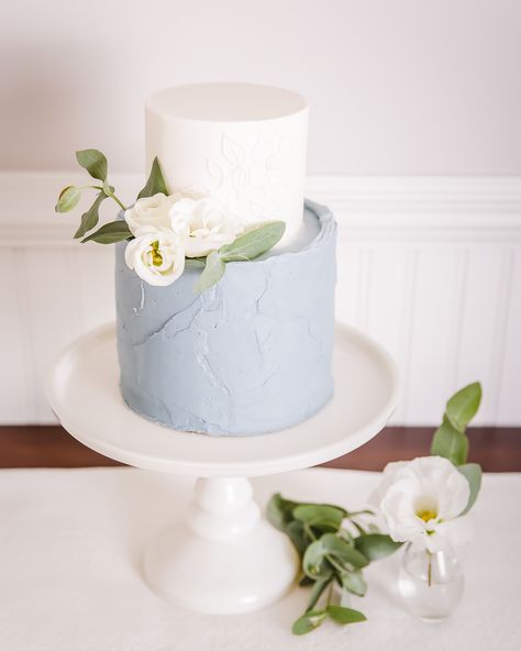 Louisa's Homemades Wedding Cakes | This cake combines rustic charm with classic elegance and I'm in love! Blue is the color for 2020 weddings. This is another photo from my styled shoot with Revel Photo Co. Blue Two Tier Wedding Cake, Wedding Cakes Color, White Wedding Cake With Blue Accent, Rustic Dusty Blue Wedding Cake, Dusty Blue Buttercream, Winter Wedding Cake Blue, Wedding Cake Dusty Blue And Sage Green, Bridal Shower Cakes Blue, Blue Boho Wedding Cake