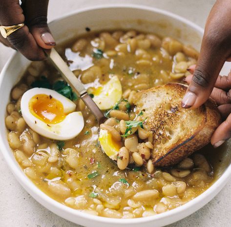 Dried beans can take up to 3 hours or more to cook, but the additional cooking time creates a flavorful broth enriched with the seasonings you choose. Brothy Beans Alison Roman, Brothy Bean Soup, Breakfast Broth, Dried Bean Recipes, Brothy Beans, Bean Food, Bean Breakfast, Dry Beans Recipe, Magical Fruit