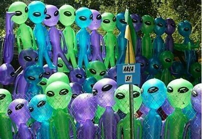 Aliens Exist, Tumblr Grunge, Space Grunge, Alien Aesthetic, Space Aliens, Aliens And Ufos, X Files, The Martian, Out Of This World