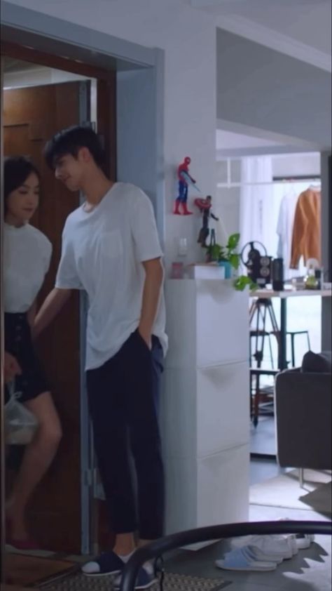 Romance Movie Scenes, Korean Couple Photoshoot, Korean Drama Romance, Romantic Love Song, Drama Ideas, Korean Drama Songs, Romantic Videos Couples, Perfect Boyfriend, Korean Couple