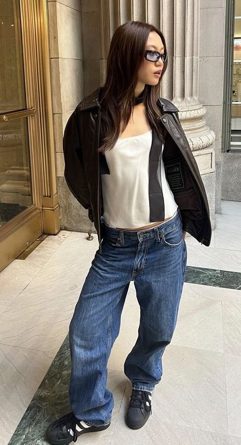 Lower East Side Fashion, Blokette Outfits, Senior Season, Fits Ideas, Mein Style, Instagram Blog, 2024 Fashion, Mode Inspo, Clean Girl