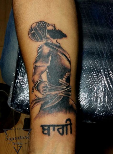 sikh warrior done by nitin gautam  at signature tattooz . Sikhism Tattoo Designs, Sikh Tattoo Ideas Men, Sikhism Tattoo, Punjabi Tattoo Men, Sikh Tattoo Ideas, Char Sahibzade, Char Sahibzade Pics, Sikh Tattoo, Punjabi Tattoo