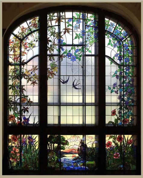 Art Nouveau Arquitectura, Glass Window Art, 카드 디자인, Stained Glass Designs, Window Art, Dream House Interior, Stained Glass Window, Leaded Glass, Pretty House