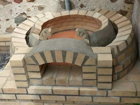 Pizza Oven Fireplace, Pizza Oven Plans, Brick Pizza Oven Outdoor, Outdoor Fireplace Pizza Oven, Build A Pizza Oven, Backyard Pizza Oven, Oven Fireplace, Pizza Oven Outdoor Kitchen, Wood Burning Pizza Oven