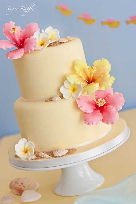 Hawaiian Birthday Cakes, Hawaii Cake, Tropical Cake, Hawaiian Cake, Beach Cake, Cake With Flowers, Beach Cakes, Hawaiian Birthday, Fiesta Tropical