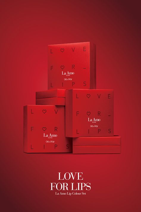 Glo&Ray Cosmetics MakeUp / Love for Lips Set on Behance Holiday Packaging Design, Valentine Makeup, Packaging Design Ideas, Makeup Gifts, Set Packaging, Cosmetic Packaging Design, Cosmetic Design, Lip Set, Love And Romance