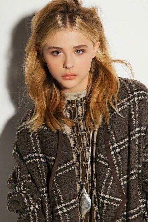 Chloe Grace Moretz Laura Marano, Chole Grace Moretz, Chloe Grace Mortez, Hit Girls, Chloë Grace Moretz, Chloe Moretz, Grace Moretz, Chloe Grace Moretz, Chloe Grace