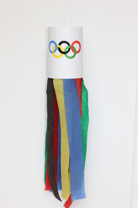 Olympic Wind Sock Craft handmadebykelly.com;onlinelabels.com Wind Sock Craft, Olympic Torch Craft, Summer Olympics Crafts, Preschool Olympics, Olympic Games For Kids, Olympic Theme Party, Olympic Idea, Kids Olympics, Decoration Creche