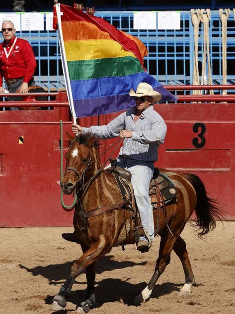 Mexican Rodeo, Rodeo Hat, Mexican Pride, Lgbt History, Lgbt Love, Country Boys, Rainbow Pride, Rodeo, Country Roads