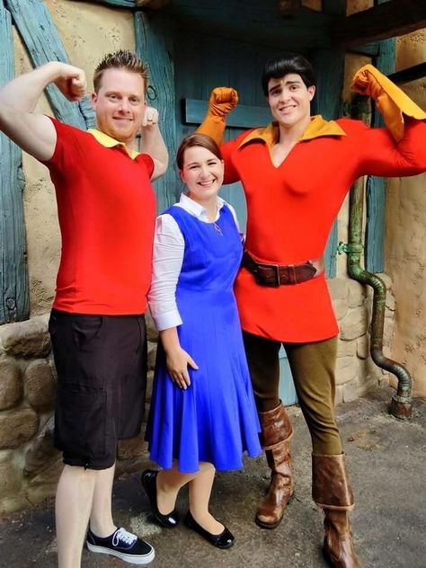 Disneybound in Disney World. Couples bounds Belle and Gaston from Beauty and the Beast. Couple outfits Disney Bound Outfits Couples, Disney Bounding Couples, Gaston Disneybound, Disney World Couples, Couple Disneybound, Couples Disneybound, Disney Bounding Ideas, Disneybound Couples, Disneybound Ideas