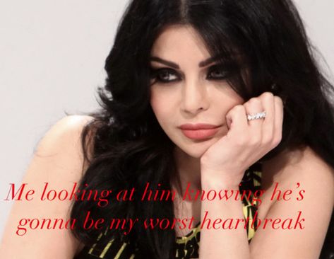 2000s Arab Aesthetic, Haifa Wehbe 90s, Pictures With Meaning, Haifa Wehbe, Creepy Photos, Disney Princess Snow White, Jet Black Hair, Swag Makeup, Arab Beauty