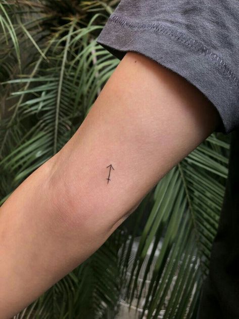 Sagittarius Tiny Tattoo, Tattoo Ideas Sagittarius, Tattoos Sagittarius, Tattoo Sagittarius, Sagittarius Tattoos, Sagittarius Tattoo Designs, Sagittarius Tattoo, Small Pretty Tattoos, Tattoo Signs