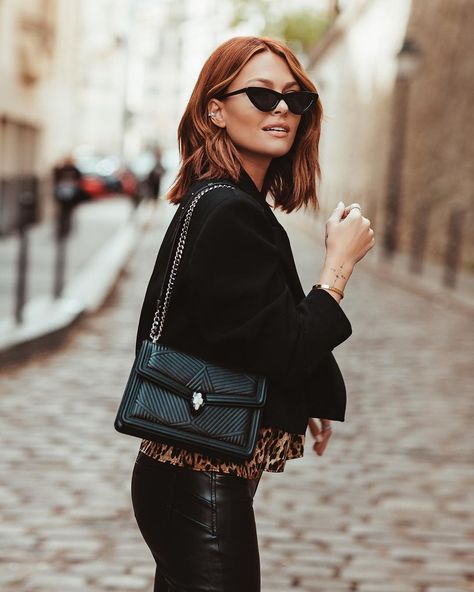 Caroline Receveur on Instagram: “All black 🖤 📷 @annasndl” Red Hair Mid Length Styles, Red Mid Length Hair, Mid Length Red Hair, Redhead Glasses, Straight Up Hairstyles, Longbob Hair, Pigtail Wig, Dreadlock Wig, Chignon Hair