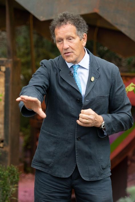 MONTY Don warned Gardeners’ World fans to stay away from his home in string of stern tweets. The BBC Two personality took to the social media platform as fans clamoured to see his personal property. Monty, 67, is best known as one of the popular horticulturists on Gardener’s World who gives advice knowledge to enable […] Monty Don Longmeadow, Longmeadow Garden, Gardeners World, Monty Don, Popular Series, Media Platform, Good Job, The Only Way, Social Media Platforms