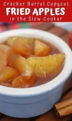 Cracker Barrel Fried Apples Recipe in the Slow Cooker Cracker Barrel Fried Apples, Cracker Barrel Recipes, Copycat Cracker Barrel, Slow Cooker Apples, Fried Apples, Crockpot Recipes Slow Cooker, Crock Pot Cooking, Cracker Barrel, Family Favorite Meals