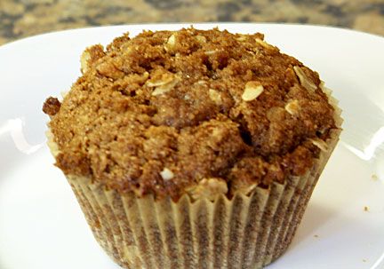 I want to be in Yummy Chunklet’s carpool. Author of one of my favorite blogs, she recently featured an “Apple Pie Muffin” that she had been “seeing around”.  Since I… Breakfast Muffins Gluten Free, Apple Pie Streusel, Healing Breakfast, Muffin Apple, Gluten Free Apple Muffins, Apple Crumble Muffins, Apple Pie Muffins, Flax Seed Muffins, Flax Muffins