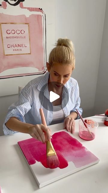 Kerrie Hess Masterclasses on Instagram: "Find calm in the chaos… 🎨🖌️ #abstractart #artcourse #creativity" Chaos Art, Kerrie Hess, Coco Chanel Mademoiselle, Art Courses, Paint Art, Chanel Paris, The Chaos, Acrylic Paint, Acrylic Painting